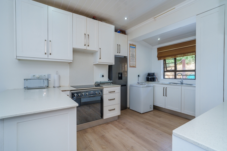 2 Bedroom Property for Sale in Kalk Bay Western Cape